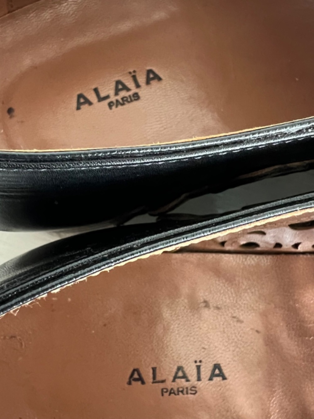 ALAIA PARIS Laser Cut Lace Up Oxfords in Black - with Dust Bags & Box - 39 1/2 - Picture 9 of 15